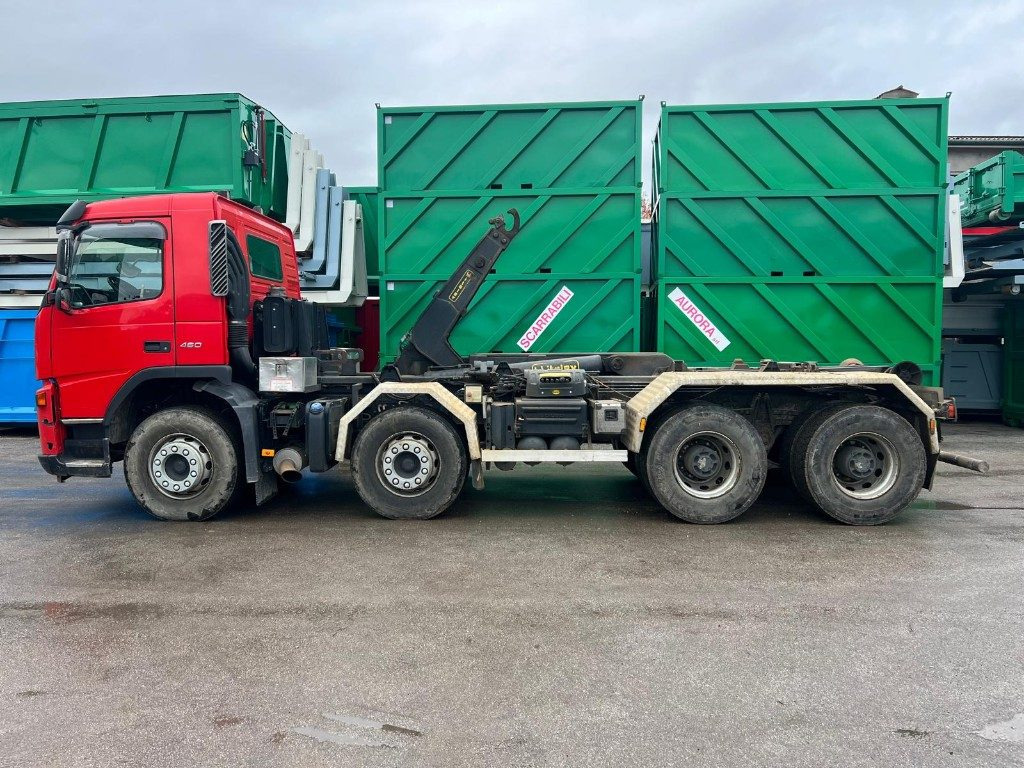 Abrollkipper VOLVO FM460 SCARRABILE 8X4