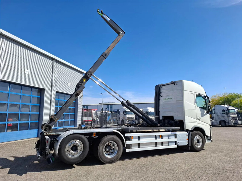 Abrollkipper Volvo FH4-500 / VEB+ / HOOK 22 TON / LIFT+LENKACHSE / TUV:02-02-2026 / FULL-AIR / LWDS / NAVI / ALCOA / AUTOMATIC / EURO-6 / 2017