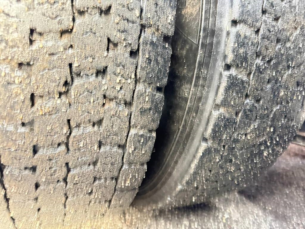 Abrollkipper Volvo FH 16 580 Joab 24 t 8x4