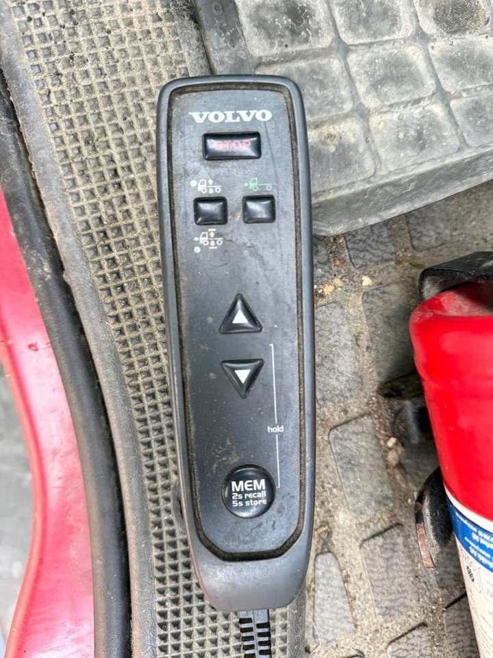 Abrollkipper Volvo FH 16 580 Joab 24 t 8x4