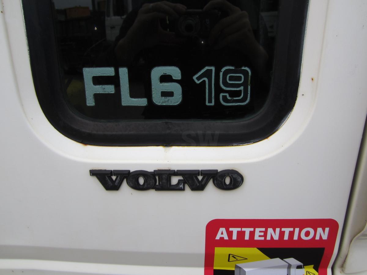Abrollkipper Volvo FL6 19