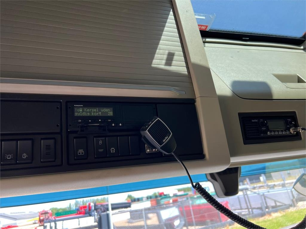 Abrollkipper Volvo FM430