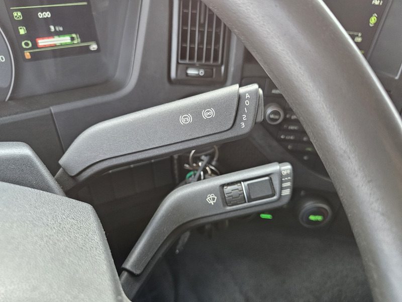 Abrollkipper Volvo FM 460 8x6 / PALFINGER EPSILON / HOOKLIFT