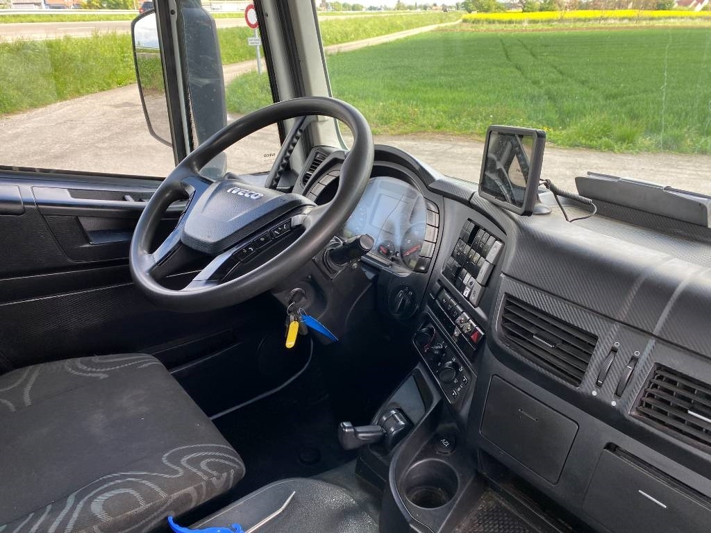 Autotransporter LKW Iveco STRALIS 360 e6 A Réparer