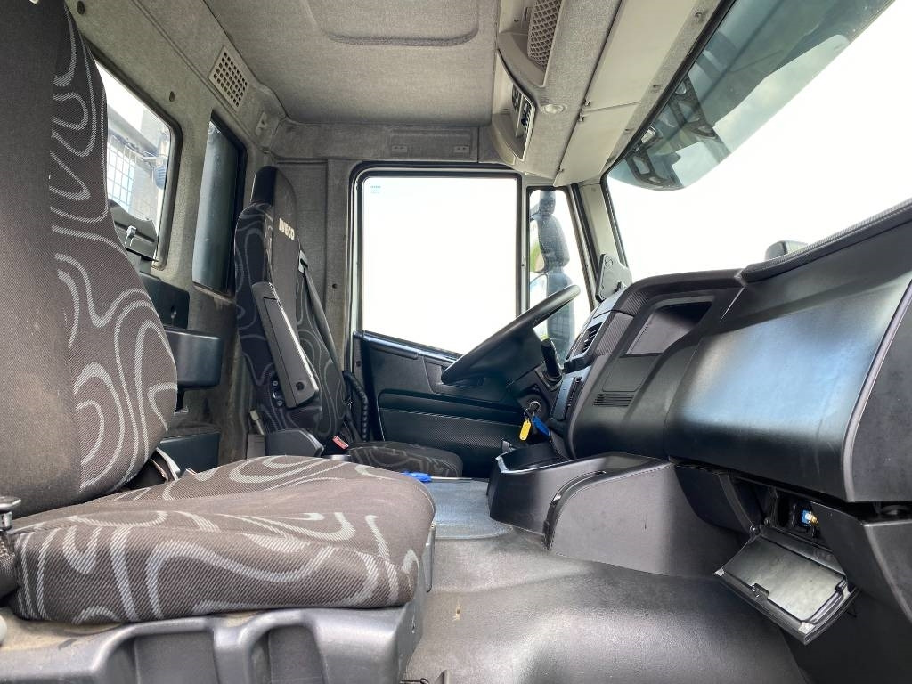 Autotransporter LKW Iveco STRALIS 360 e6 A Réparer