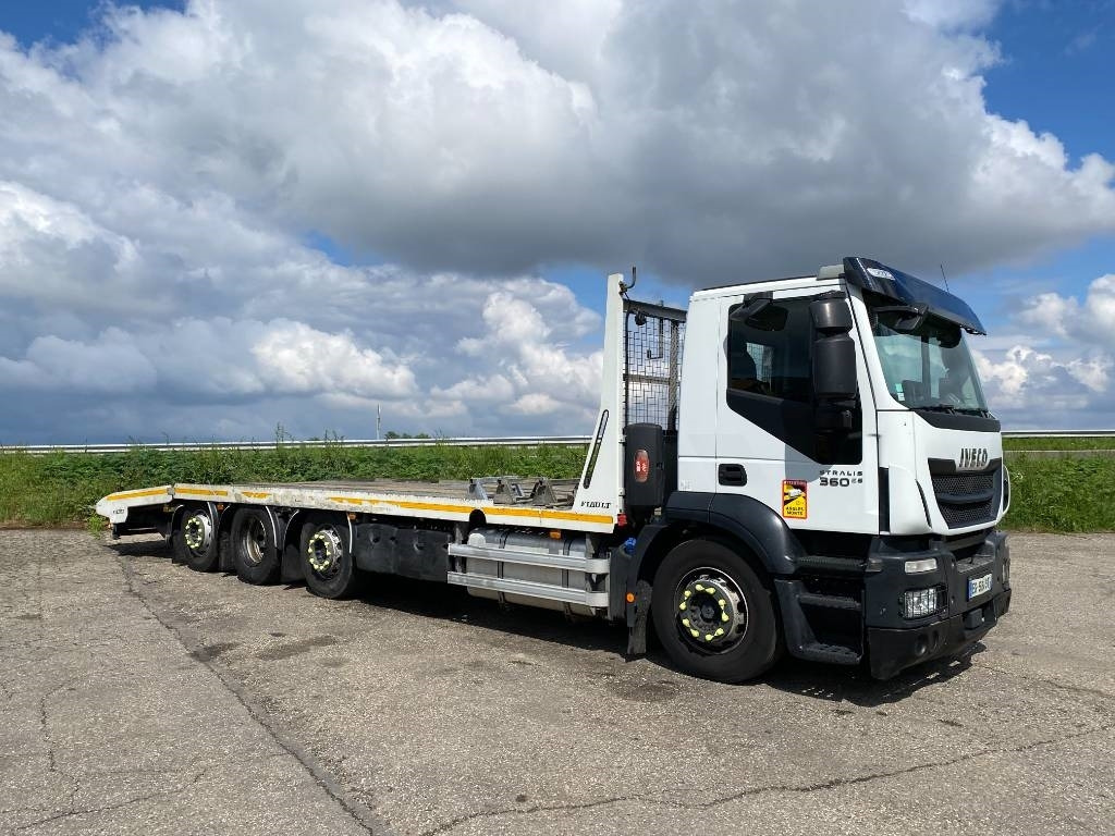 Autotransporter LKW Iveco STRALIS 360 e6 A Réparer