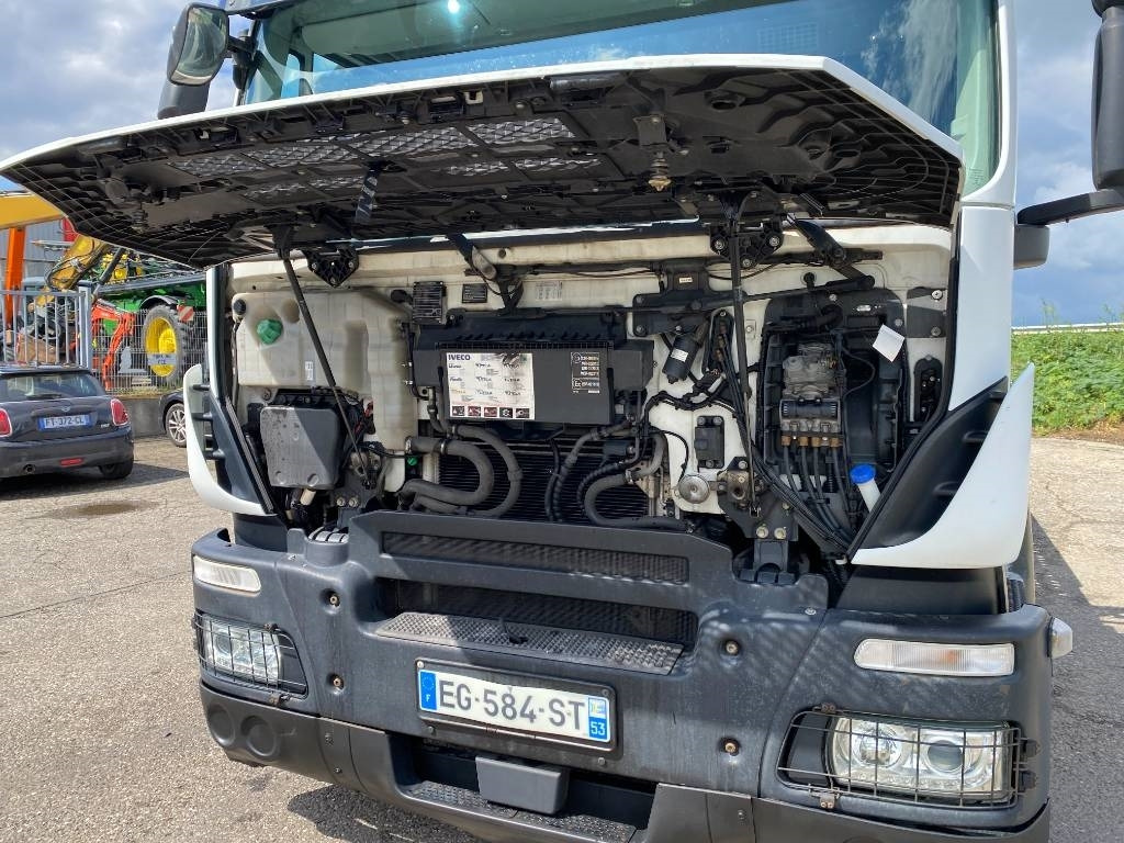 Autotransporter LKW Iveco STRALIS 360 e6 A Réparer