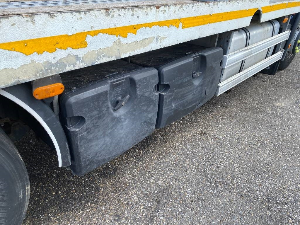 Autotransporter LKW Iveco STRALIS 360 e6 A Réparer