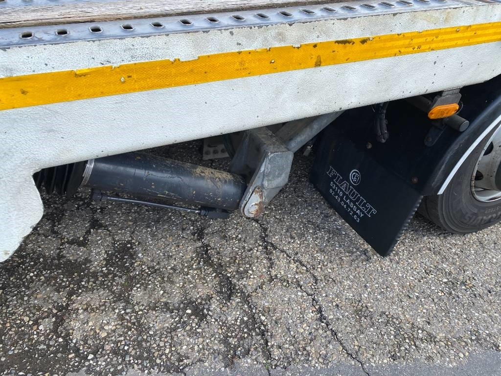 Autotransporter LKW Iveco STRALIS 360 e6 A Réparer