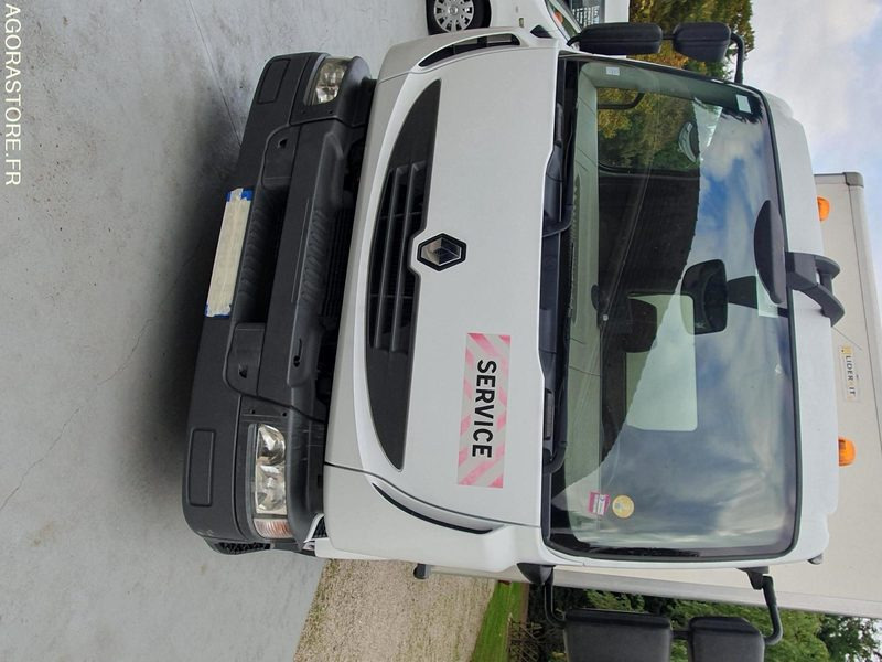 LKW CAMION PORTEUR RENAULT ATELIER ET BASE DE VIE