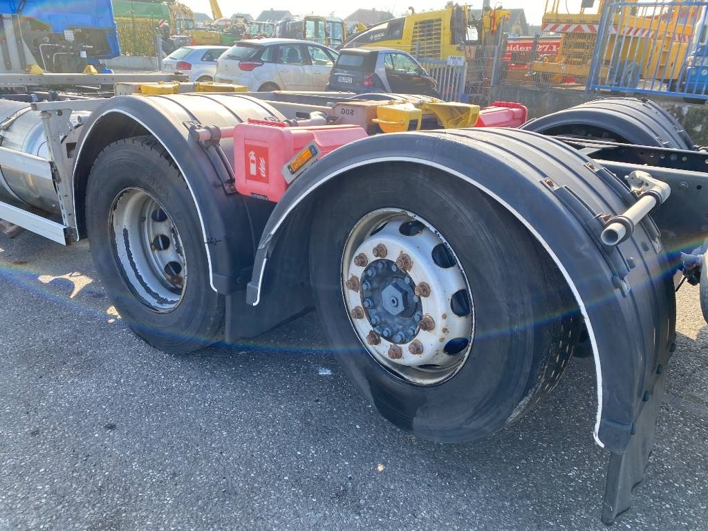 Containerwagen/ Wechselfahrgestell LKW Iveco STRALIS 460NP LNG RETARDER