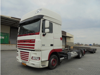 Containerwagen/ Wechselfahrgestell LKW DAF XF105-410 SSC MANUAL: das Bild 1