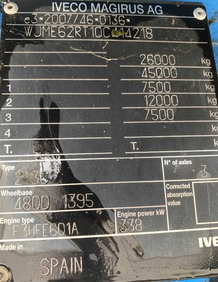 Fahrgestell LKW Iveco STRALIS 460NP LNG RETARDER