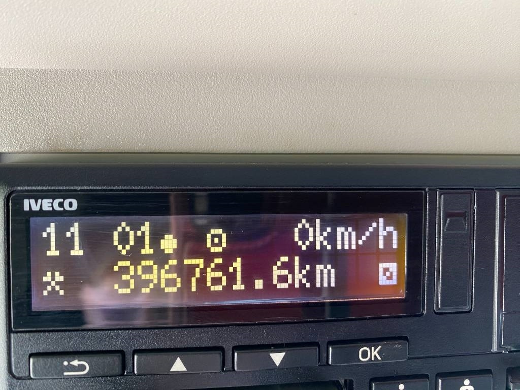 Fahrgestell LKW Iveco STRALIS 460NP LNG RETARDER