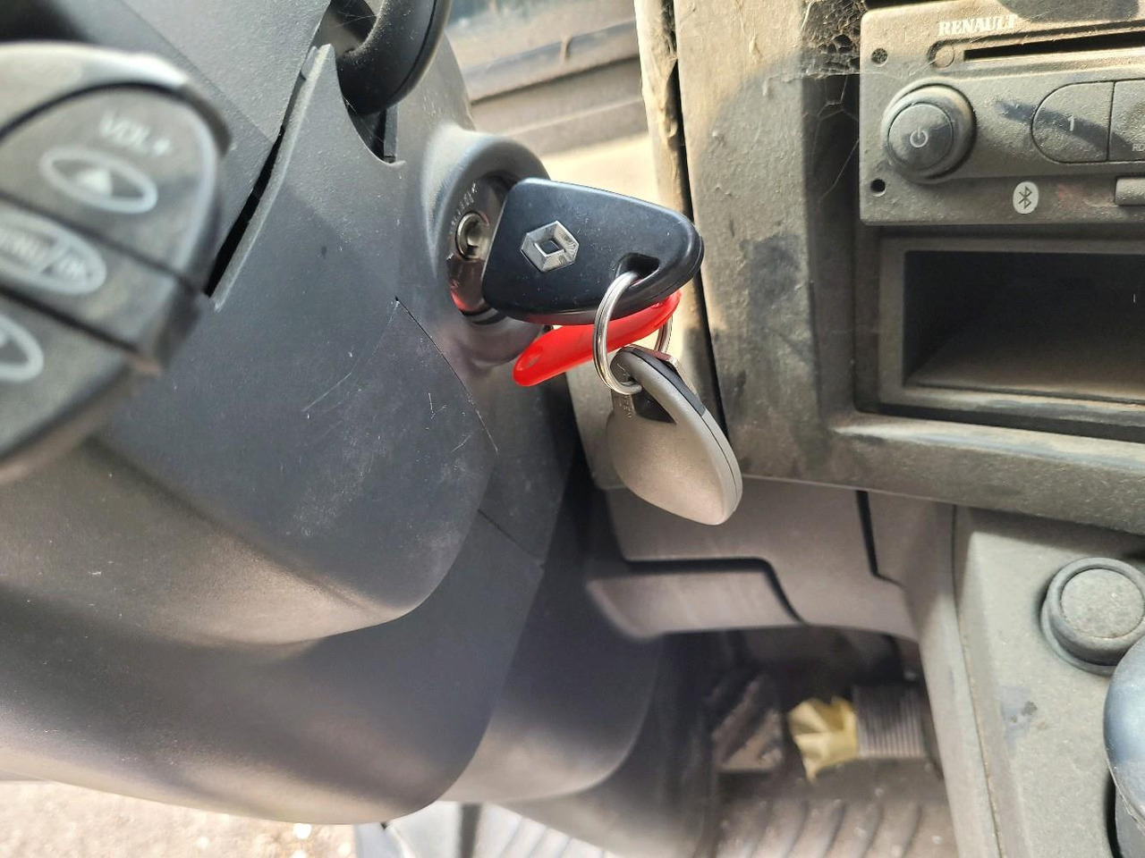 Fahrgestell LKW RENAULT D12