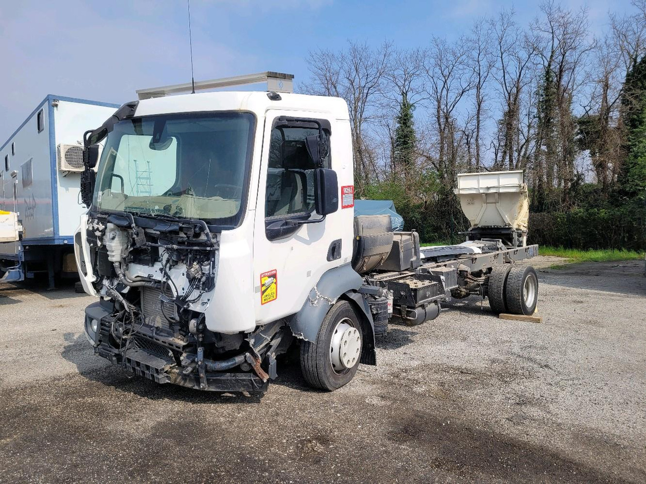 Fahrgestell LKW RENAULT D12