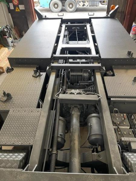 Fahrgestell LKW UNIPOWER MPI BT 120