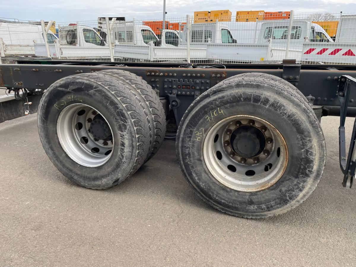 Fahrgestell LKW Volvo 540