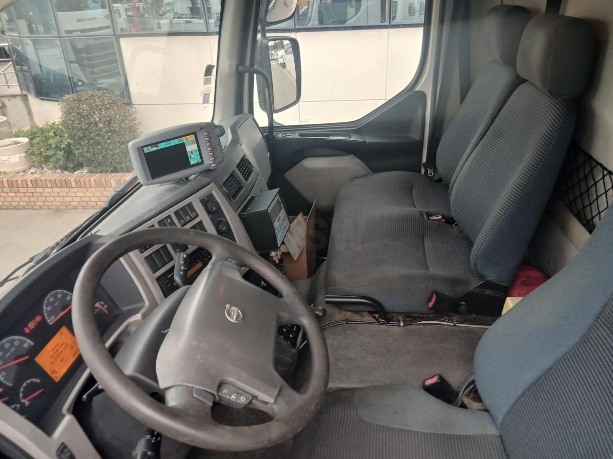 Fahrgestell LKW Volvo FL 260