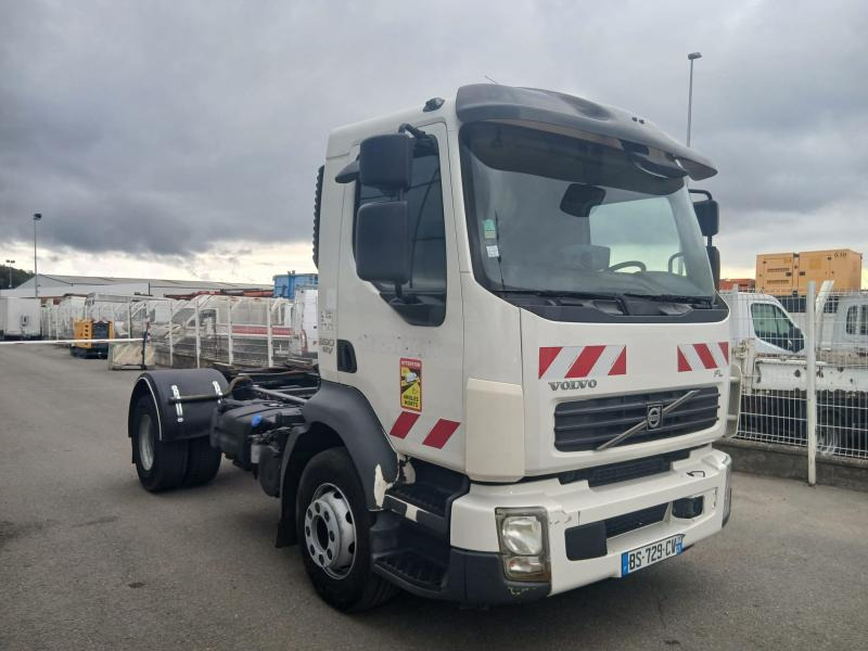 Fahrgestell LKW Volvo FL 260