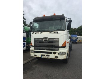 Fahrgestell LKW Hino 700: das Bild 1