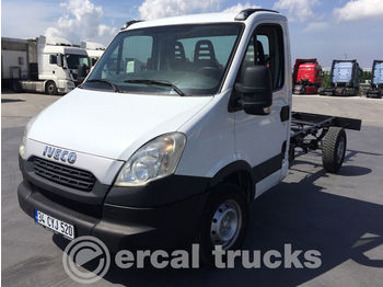 Fahrgestell LKW IVECO 2014 DAİLY 35S 13 ŞASİ 4x2 EURO5 CHASSIS: das Bild 1