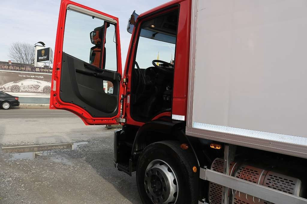 Kühlkoffer LKW IVECO Eurocargo 180E32 Refrigerated truck + Tail Lift: das Bild 27