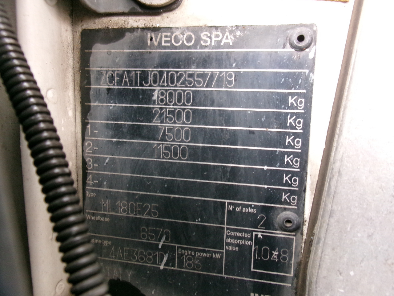 Pritsche LKW, Autokran Iveco Eurocargo ML180E25 4x2 RHD: das Bild 15