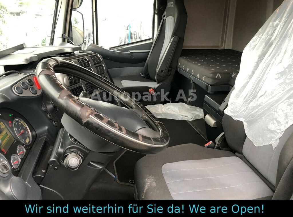 Kipper Iveco Stralis 26 420 Euro 5 EEV Dreiseitenkipper: das Bild 5
