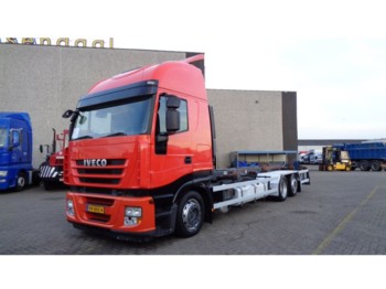 Containerwagen/ Wechselfahrgestell LKW Iveco Stralis 420 + 6x2 + euro 5 + retarder: das Bild 1