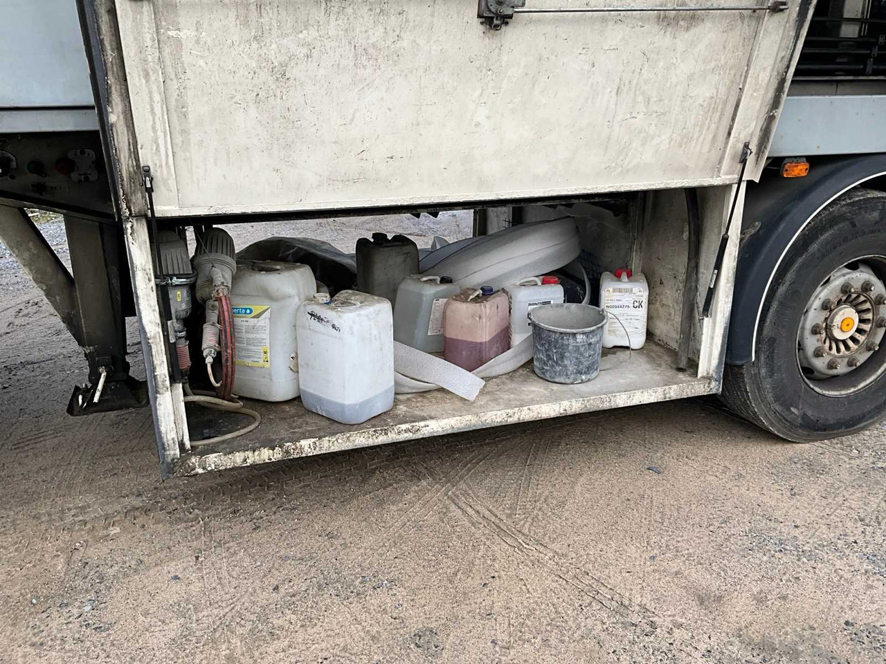 LKW KWB P-393-STI-H3 CHAPEOPLEGGER