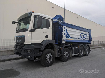 Kipper  Camion ribaltabile 4 assi 520hp man tgs 41.520 8x4