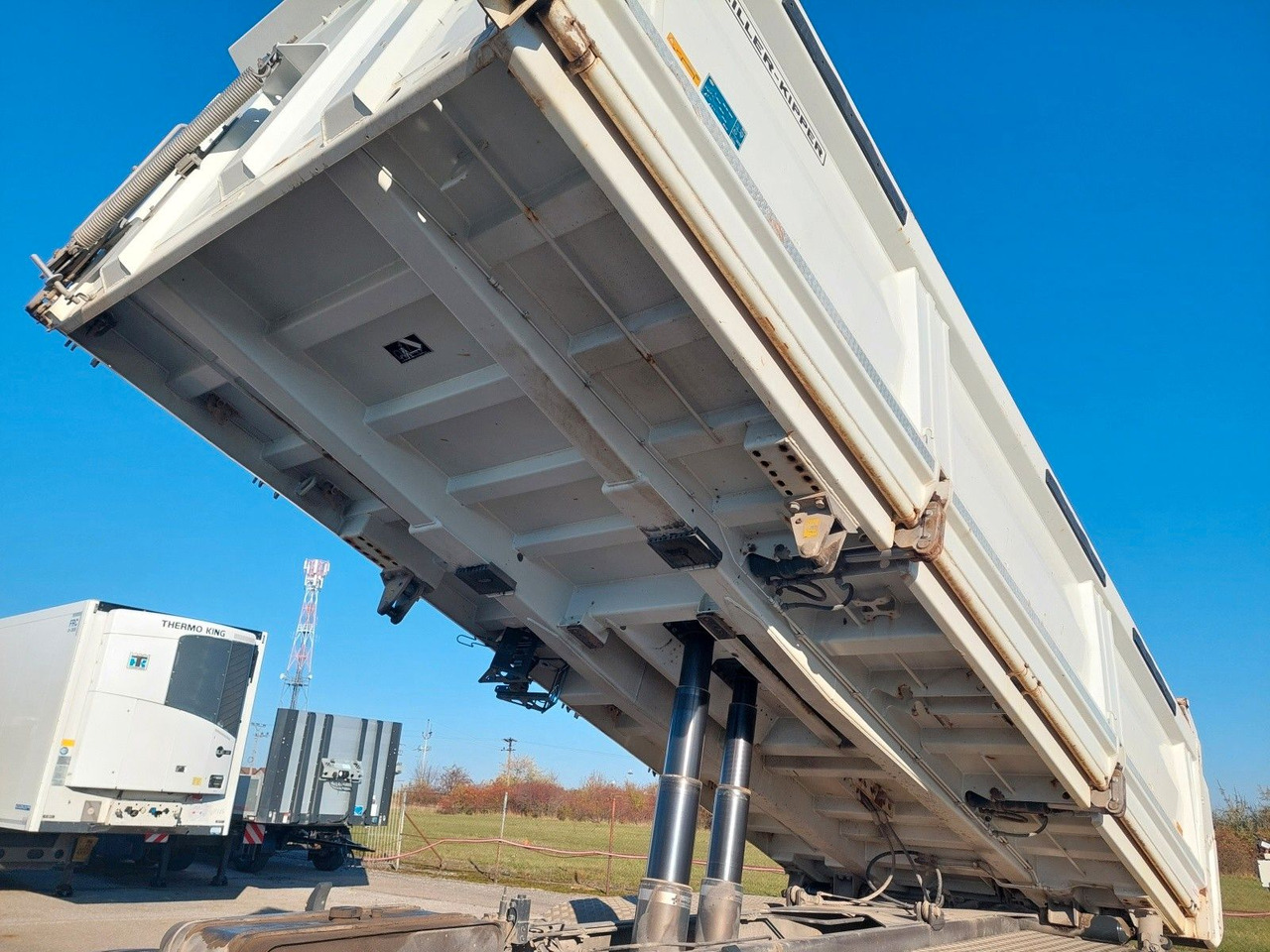 Kipper Iveco AD340X480 X-Way Bordmatic Meiller 8x4