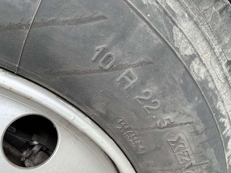 Kipper Iveco GRUE TECTOR 130E18