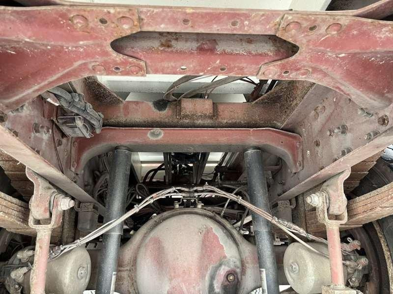 Kipper Iveco GRUE TECTOR 130E18