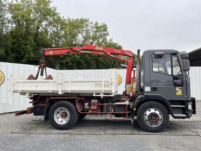 Kipper Iveco GRUE TECTOR 130E18