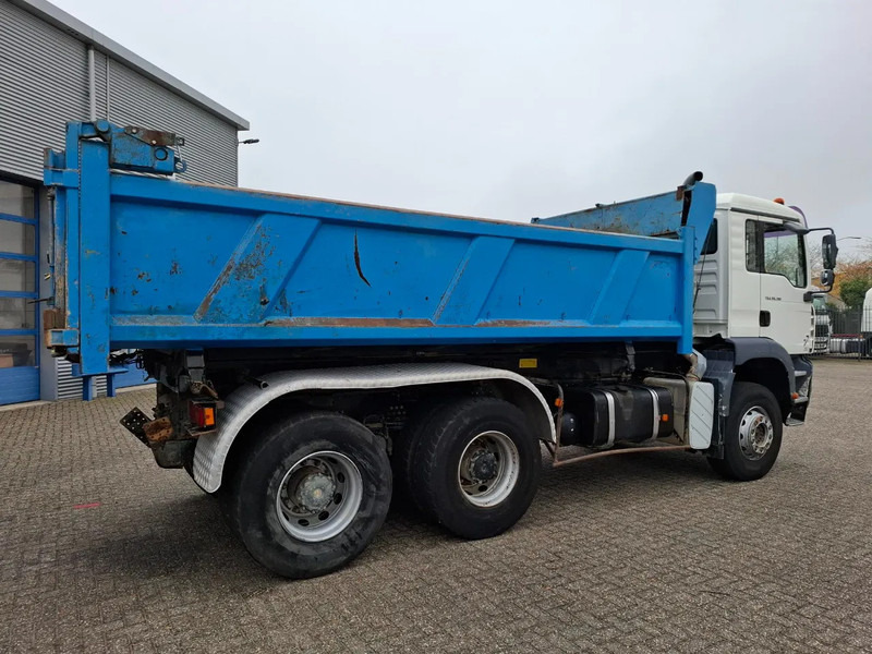Kipper MAN TGA 26.310 / 6X4 / 2XBIG AXLE / 2SIDE TIPPER / ONLY:545423 KM / TUV:06-05-2026 / FULL-STEEL / AIRCO / MANUAL / EURO-4 / 2005