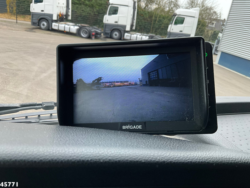 Kipper MAN TGS 26.320 6x4H Hiab 14 Tonmeter laadkraan Just 165.674 km!