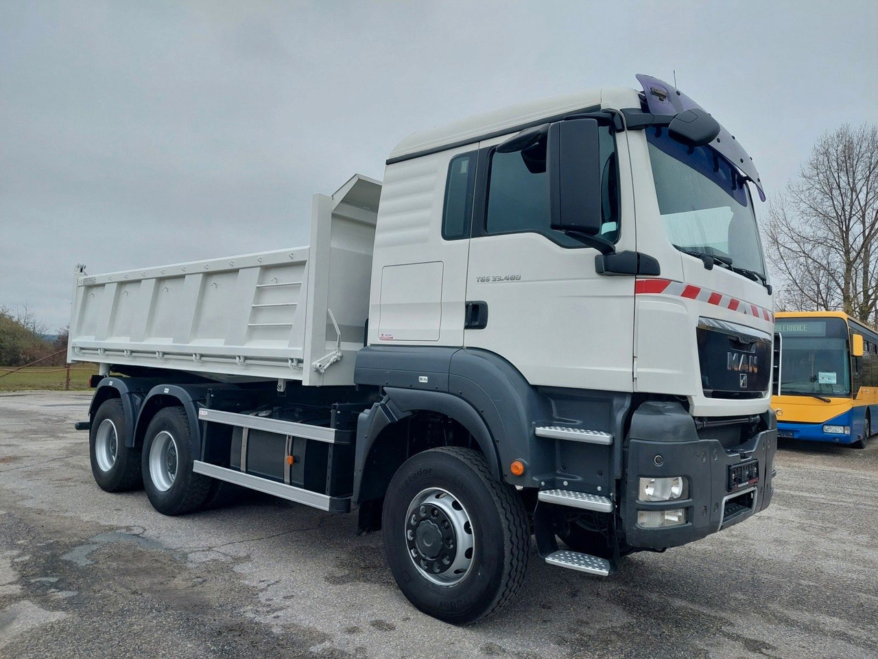 Kipper MAN TGS 33.480 6x6 BB Bordmatik