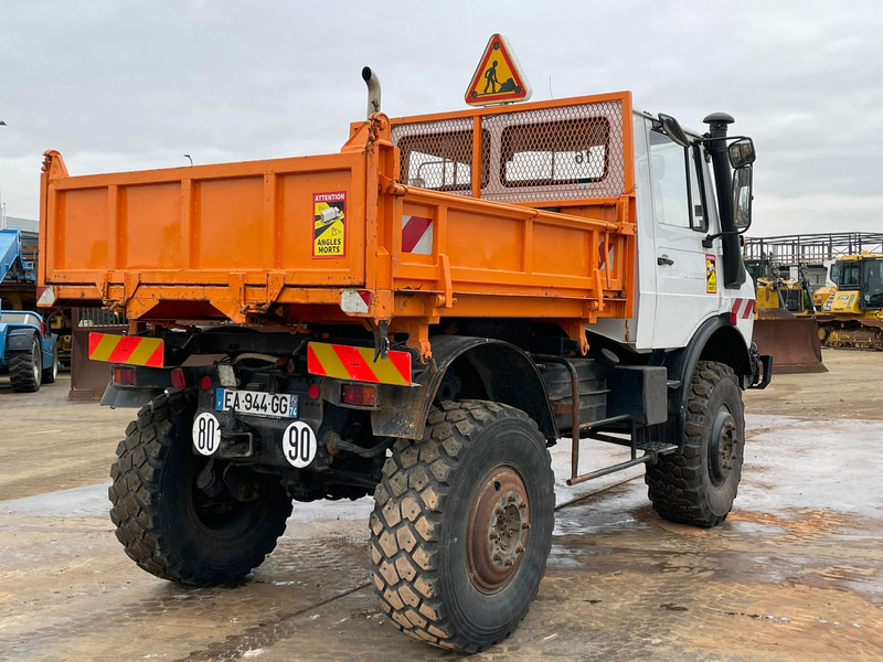 Kipper MERCEDESBENZ Unimog U1600