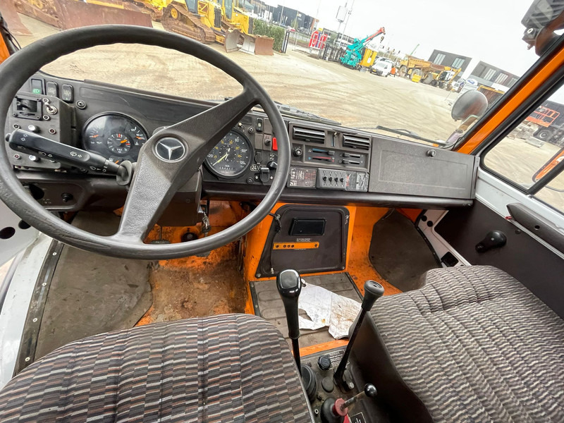 Kipper MERCEDESBENZ Unimog U1600