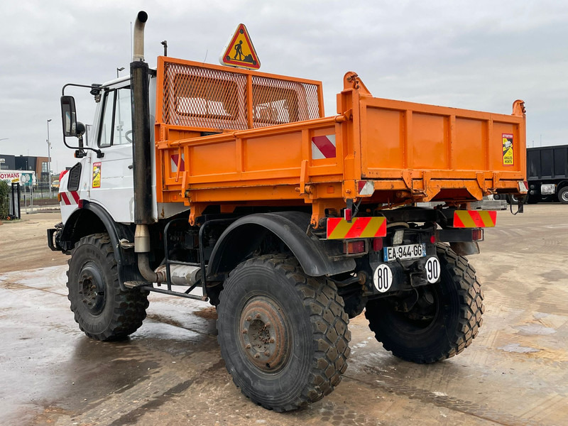 Kipper MERCEDESBENZ Unimog U1600