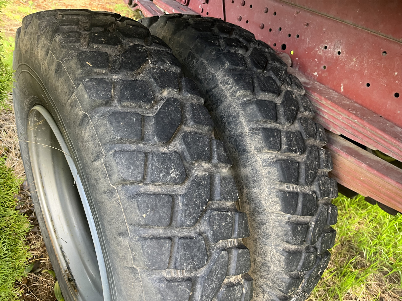 Kipper MERCEDES-BENZ 1314 benne 4x4