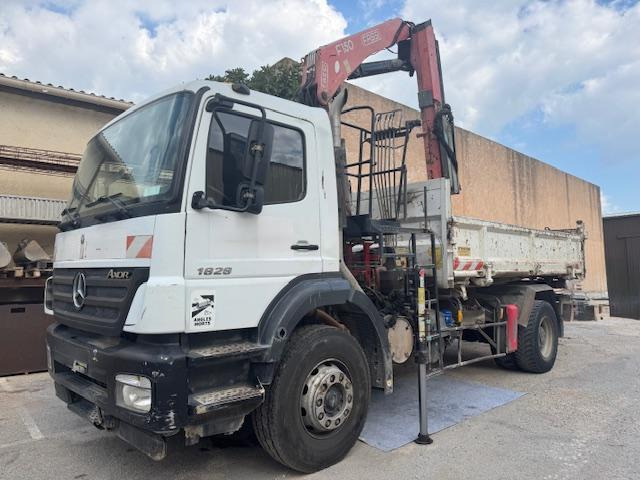 Kipper Mercedes AXOR 1828 BENNE GRUE FASSI