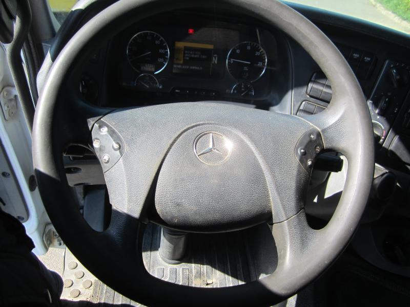 Kipper Mercedes Actros 3241