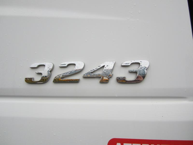 Kipper Mercedes Actros 3243