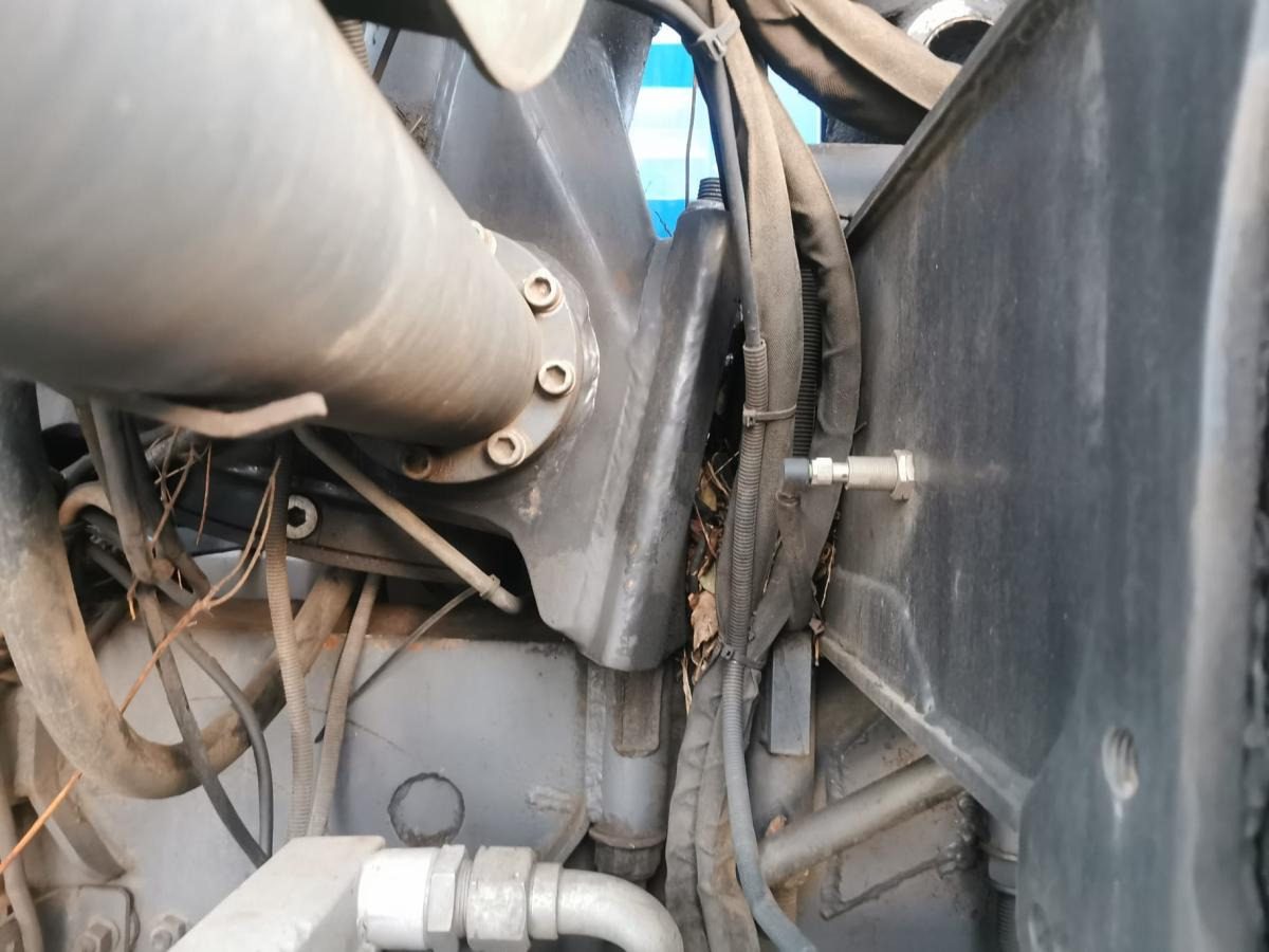 Kipper Renault C-Series 460