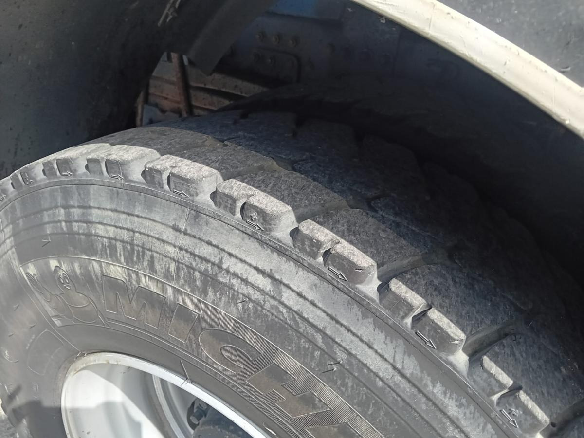 Kipper Renault Kerax 410 DXI