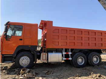 Sinotruk Howo 371  Dump truck - Kipper