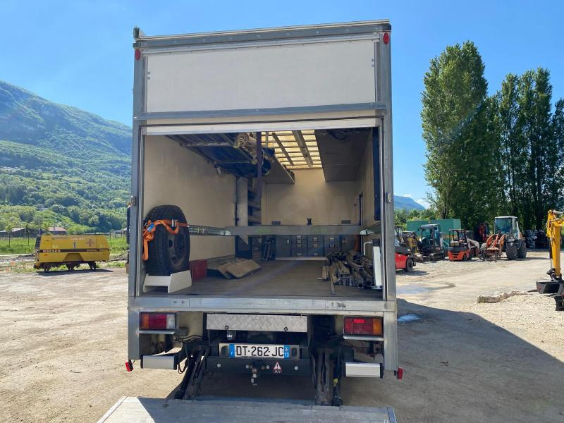 Koffer LKW ISUZU Camion SÉRIE N AVEC 2 STRUCTURES CHAPITEAUX